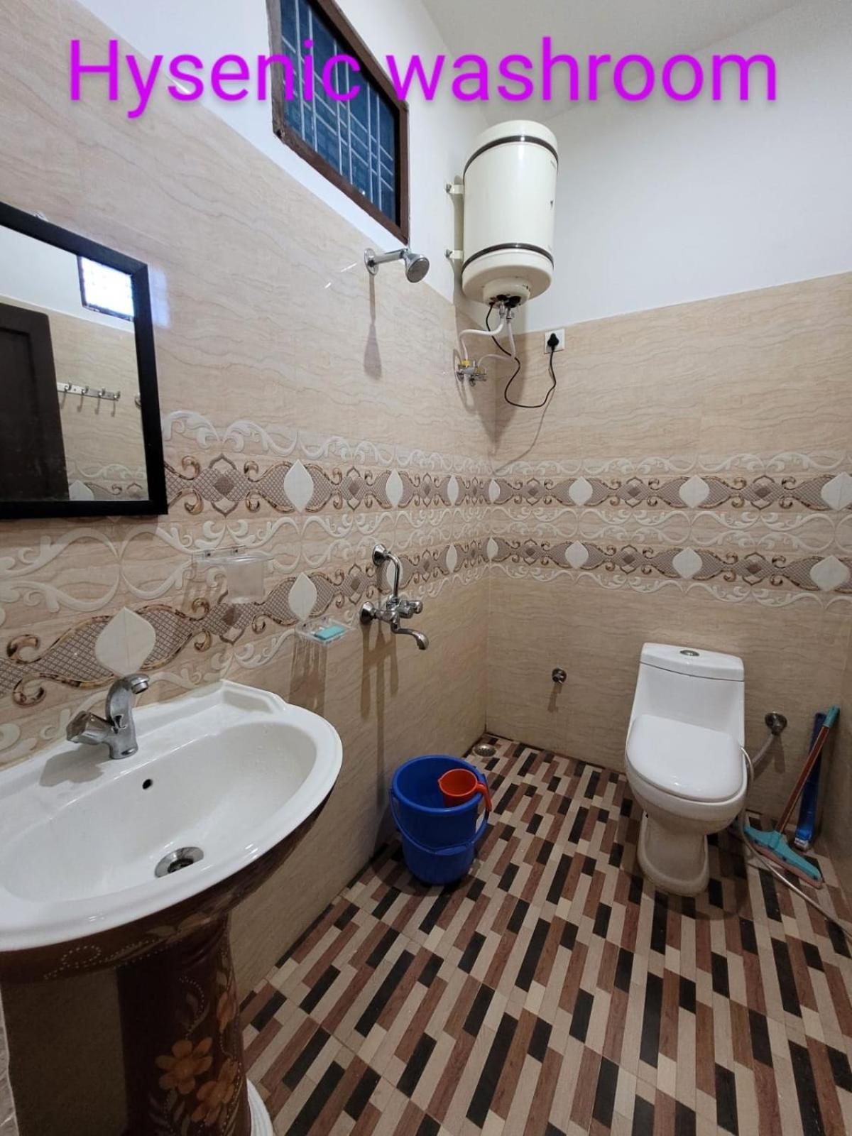 Goodwill Home Stay Almora Eksteriør billede